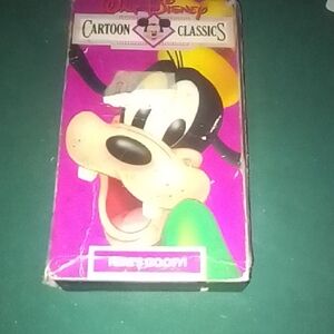 Disney Cartoon Classics with Goofy - Pink and Yellow Cover